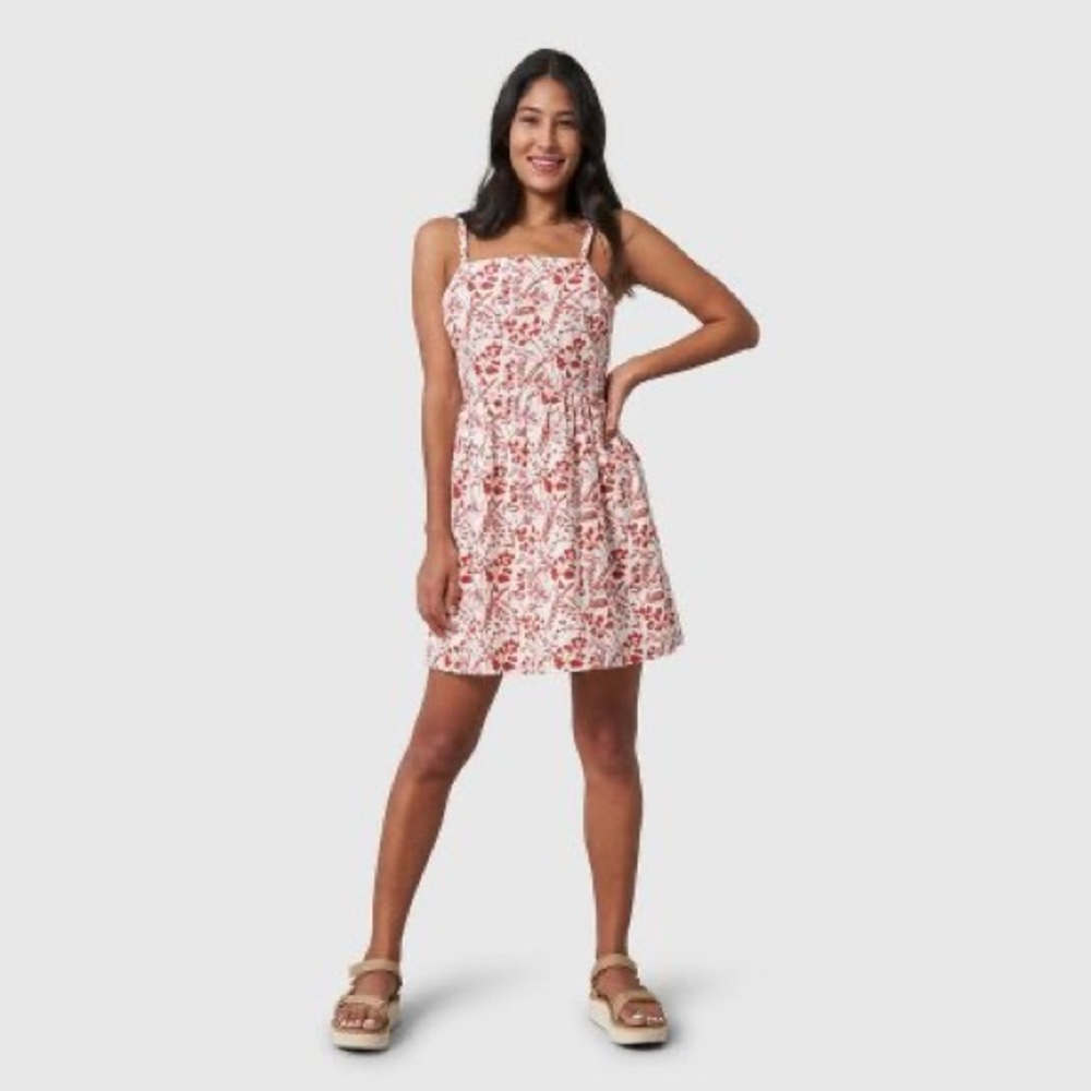 United by Blue Women’s Organic Sundress in Chili Red, Size Medium